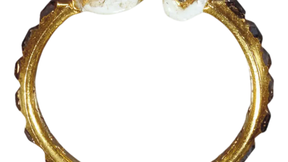 4146_Ring af emaljeret guld med 22 diamanter