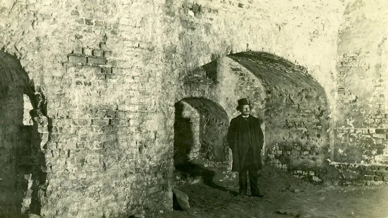 Fangekælderen i 1933