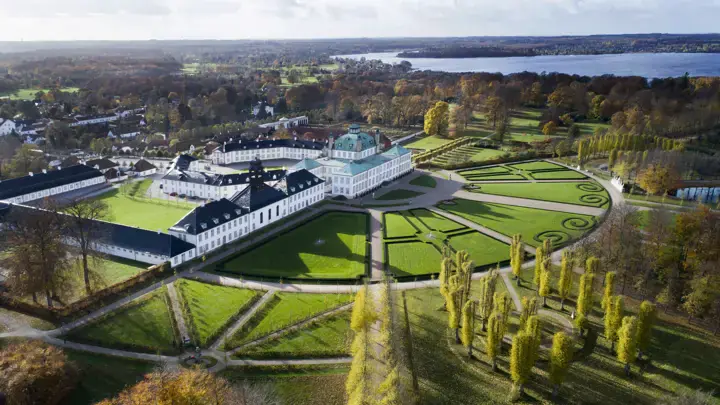 Ottekanten forhøjes og åbnes